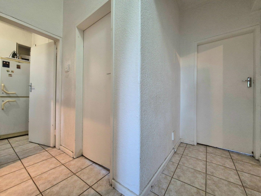 2 Bedroom Property for Sale in Rosebank Western Cape